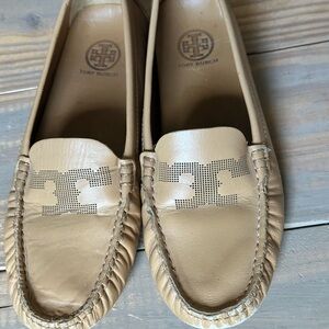 Tory Burch Beige Leather Flats